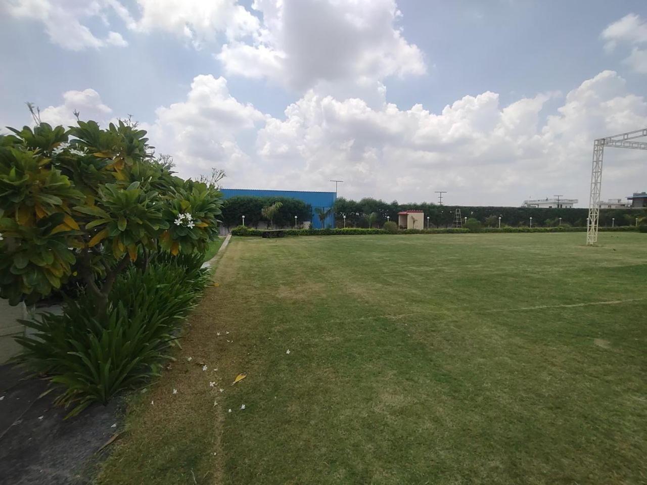 Sangam Hotel Chirawa Exterior photo